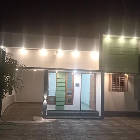 ורקלה Silver Estate Home Stay מראה חיצוני תמונה